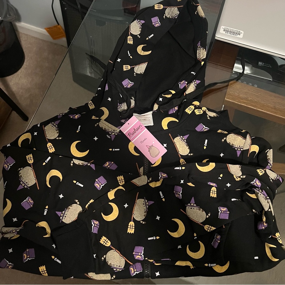 NWT Pusheen Hoodie